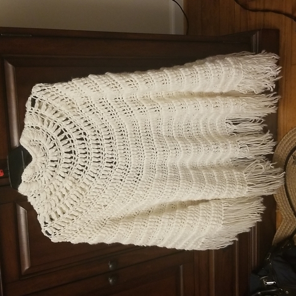 CORE ALLURE❣️Absolutely delightful cape - Picture 6 of 8